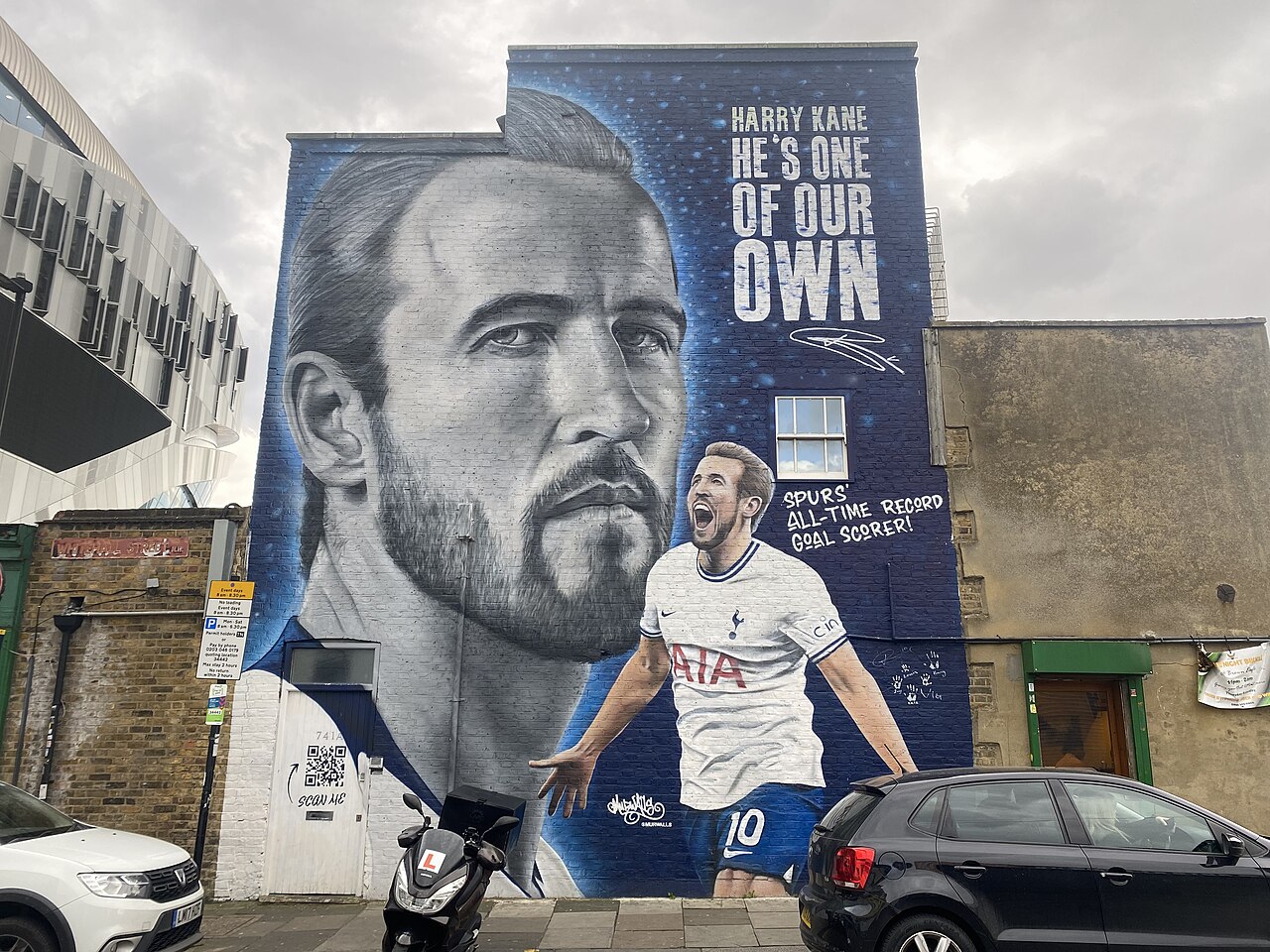 Ballon d'Or Debate Heats Up as Harry Kane and Lamine Yamal Lead Race Ahead of London Ceremony